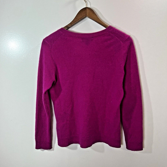 Charter Club Women’s Cashmere Sweater Size M Fuchsia Classic Luxurious Soft Warm - Picture 2 of 6